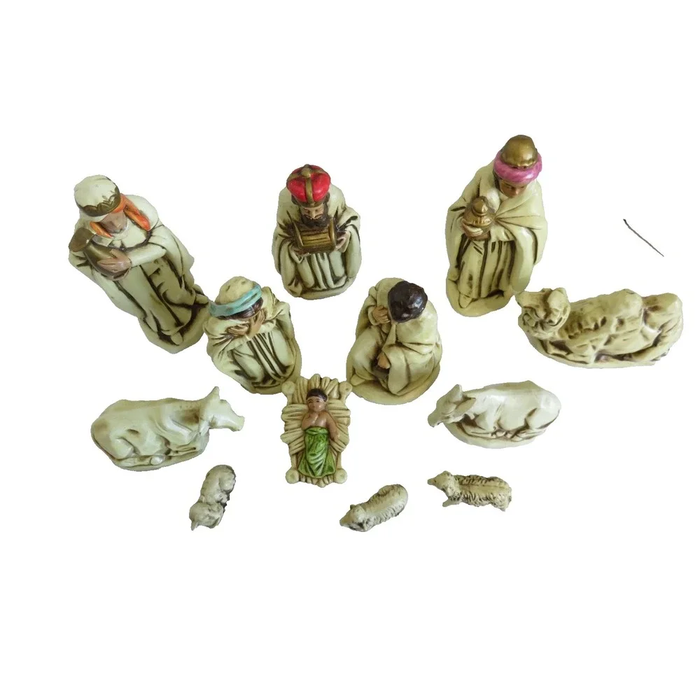 VINTAGE CHRISTMAS NATIVITY CHALKWARE FIGURINES‎ JAPAN 12pc